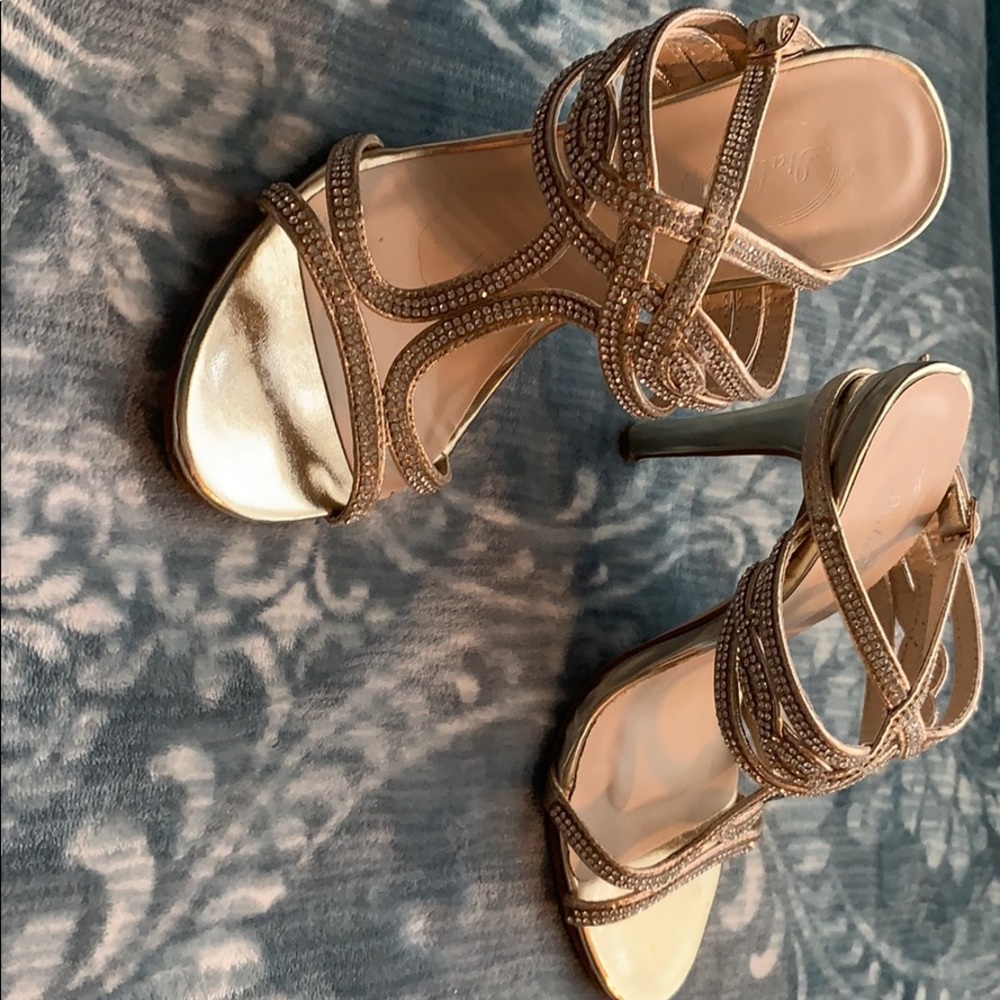 Gold Heels, Size 5.5